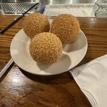 Midtown Shangri-La - Sesame buns - Dim Sum Near Me - Detroit, Michigan