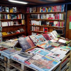 Librería Berlín - Interior: parte del fondo