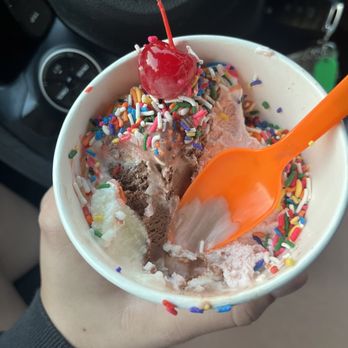 Frosty King - Neapolitan homemade with rainbow sprinkles and a cherry on top - Ice Cream & Frozen Yogurt Near Me - Edgewater, Florida Frosty King - Neapolitan homemade with rainbow sprinkles and a cherry on top - Ice Cream & Frozen Yogurt Near Me - Edgewater, Florida