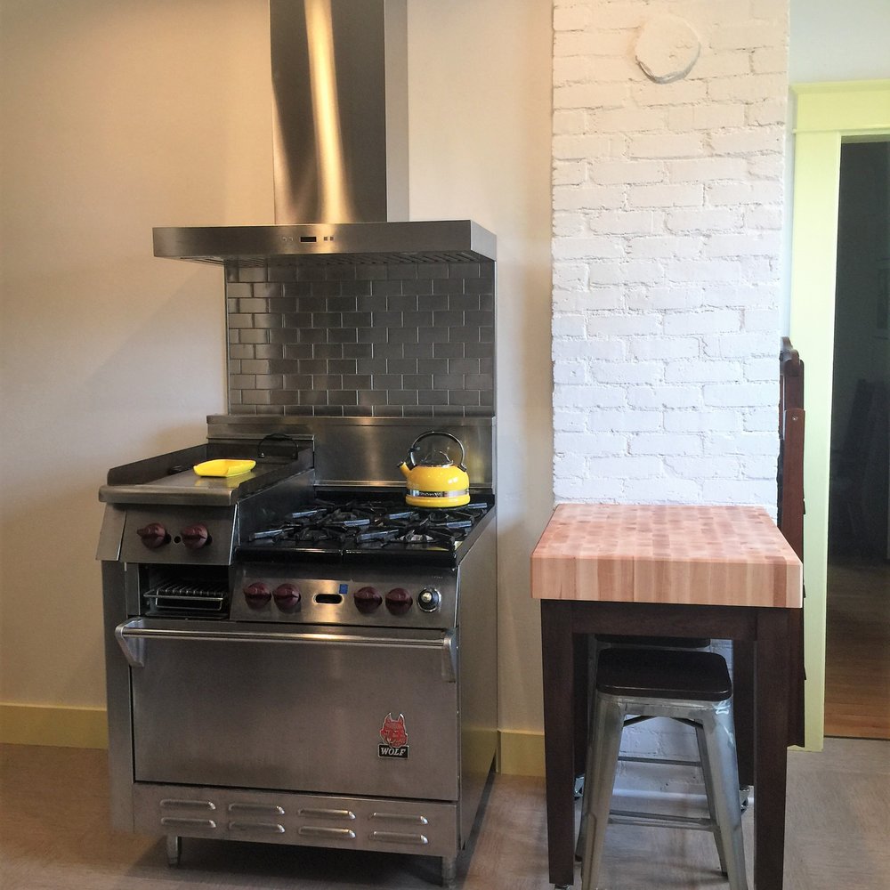 Ben The Builder - stove wall after - General Contractors Near Me - Ashland, Oregon