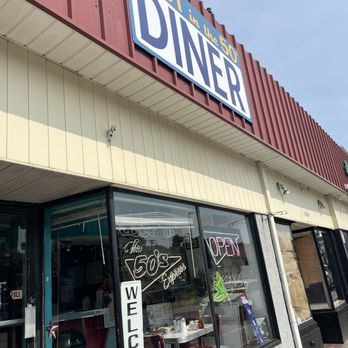Lost In the 50s Diner - Diners Near Me - Baltimore, Maryland