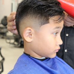Halftime Barber