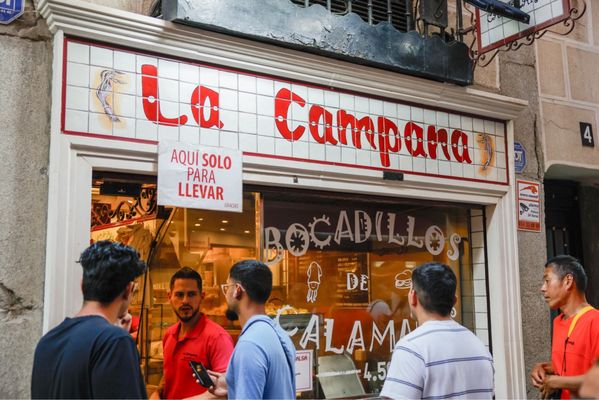 Bar La Campana by null