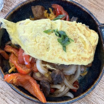 Heirloom Kitchen - Breakfast Skillet - Burgers Near Me - Stockton, California