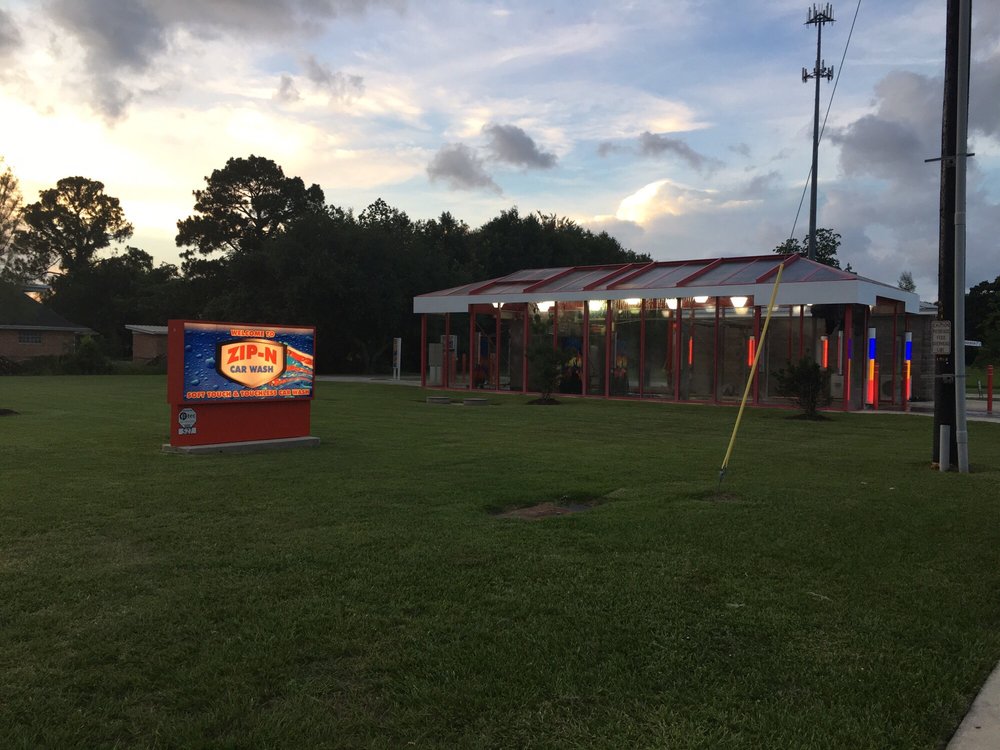 ZIPN CAR WASH Updated September 2024 527 E Broussard Rd, Lafayette