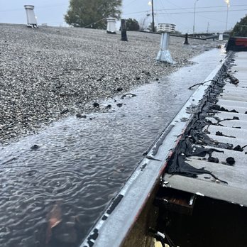 Hernandez's Roofing - Roofing Near Me