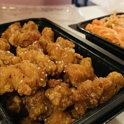 Heaven Dragon - Sesame Chicken