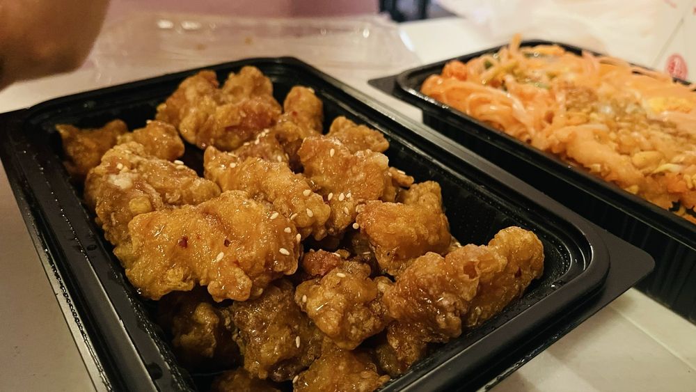 Heaven Dragon — Mexican restaurant in Thornton