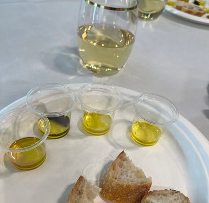 The Olive Press by null