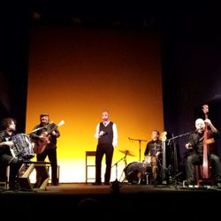 Teatro Franco Parenti - La solitifune delle api in scena