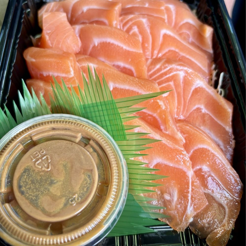 Oki's Seafood Corner - Salmon sashimi - Seafood Near Me - Kahului, Hawaii Oki's Seafood Corner - Salmon sashimi - Seafood Near Me - Kahului, Hawaii