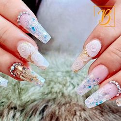 Belas Nails & Spa in Beloit Wisconsin