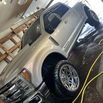 E&E Detailing - Car Wash Near Me - De Motte, Indiana