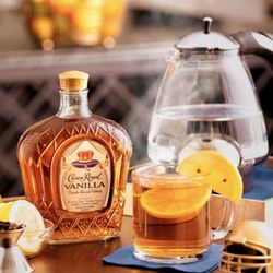Boulevard Spirits - CROWN ROYAL Vanilla * Canadian Whiskey