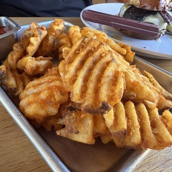 Emmy Squared Pizza - Seasoned Waffle Fries - Pizza Near Me - Nashville, Tennessee