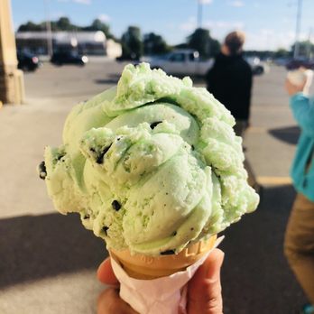 Mooney's Ice Cream Store - Ice Cream & Frozen Yogurt Near Me - Saginaw, Michigan Mooney's Ice Cream Store - Ice Cream & Frozen Yogurt Near Me - Saginaw, Michigan