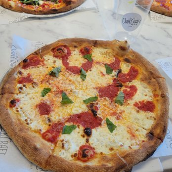 Oakcraft Pizza - Margherita Pizza - Pizza Near Me - Salem, New Hampshire