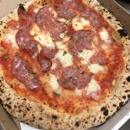 Pepperoni pizza Pepperoni pizza