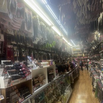Apollo Beauty Land - Cosmetics & Beauty Supply Near Me - New York, New York