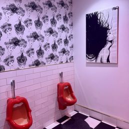 Men's bathroom