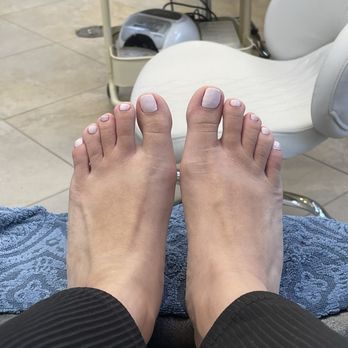 The Nail Pro - Regular polish pedicure - Nail Salons Near Me - Lakewood, California