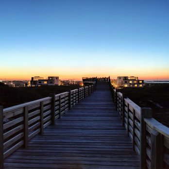 Lively Beach - Private boardwalk to beach - Vacation Rentals Near Me - Corpus  Christi, Texas