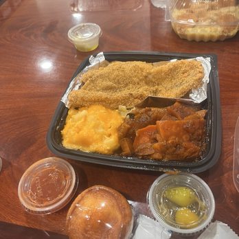 Pat's Place - Soul Food Near Me - San Bernardino, California
