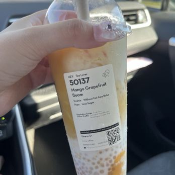 Heytea - mango grapefruit boom without popping boba - Bubble Tea Near Me - Irvine, California