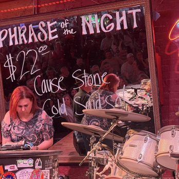 Savannah Smiles Dueling Pianos - American Near Me - Savannah, Georgia Savannah Smiles Dueling Pianos - American Near Me - Savannah, Georgia