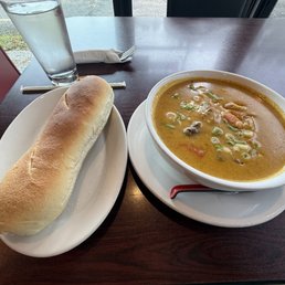 Vietnamese Beef Stew and "Sandwich" Vietnamese Beef Stew and "Sandwich"