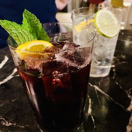 Sangria + Gin 'n Tonic