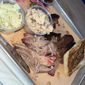 Wagon Wheel BBQ - 2 meat plate with pulled pork and brisket - Barbeque Near Me - Mountain View, California Wagon Wheel BBQ - 2 meat plate with pulled pork and brisket - Barbeque Near Me - Mountain View, California