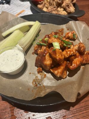 Bar Louie - Oakbrook Terrace by null