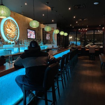 Feng Chophouse - Bar - Sushi Bars Near Me - Hartford, Connecticut Feng Chophouse - Bar - Sushi Bars Near Me - Hartford, Connecticut