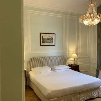 Hotel Quirinale - Hotels Near Me - Rome, RM