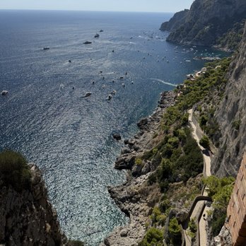 Giardini di Augusto - Parks Near Me - Capri, NA