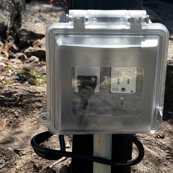 ND Electric - Weatherproof GFCI Receptacle Installation - Electricians Near Me ND Electric - Weatherproof GFCI Receptacle Installation - Electricians Near Me