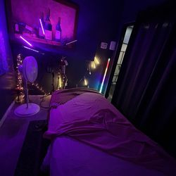 Number 0 Renew Bliss Massage Spa