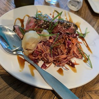 Borrowed Time - Ahi Tuna - Wine Bars Near Me - Douglas, Michigan