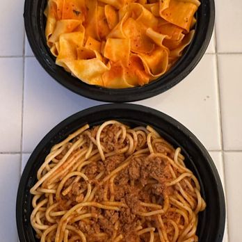 Pasta Party - Build Your Own Pastas to-go order: Fettucine + Pink Sauce and Spaghetti Bolognese. Yum!! - Pizza Near Me - Orange, California Pasta Party - Build Your Own Pastas to-go order: Fettucine + Pink Sauce and Spaghetti Bolognese. Yum!! - Pizza Near Me - Orange, California
