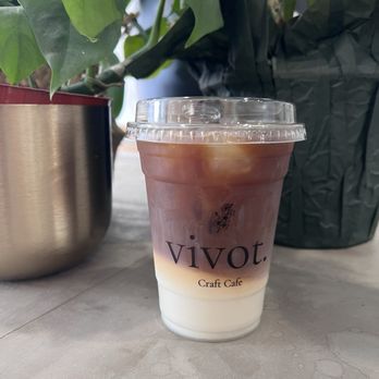 Vivot Craft Cafe - White chocolate latte - Bubble Tea Near Me - Fullerton, California Vivot Craft Cafe - White chocolate latte - Bubble Tea Near Me - Fullerton, California