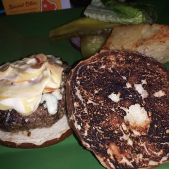 Dada - My buns a little burnt - New American Near Me - Delray Beach, Florida Dada - My buns a little burnt - New American Near Me - Delray Beach, Florida