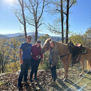 Blowing Rock Trail Rides - Horseback Riding Near Me Blowing Rock Trail Rides - Horseback Riding Near Me
