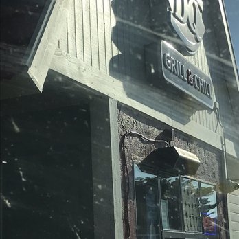 Dairy Queen Grill & Chill - Drive thru window - Fast Food Near Me - Manteca, California Dairy Queen Grill & Chill - Drive thru window - Fast Food Near Me - Manteca, California