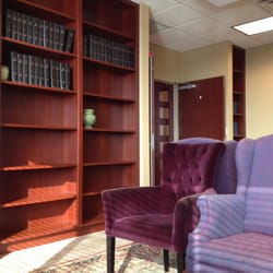 Austin Brain & Spine PA - Waiting room kind of like a library!