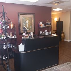 Skin Care and Body Clinic - Desk area