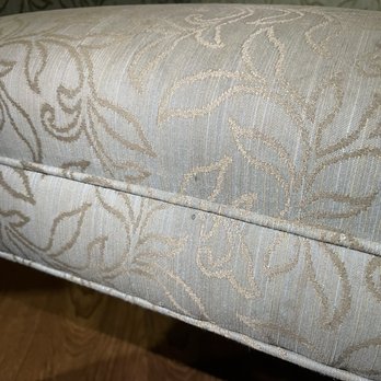 Regency Inn - Bug on the chair - Hotels Near Me - Hondo, Texas