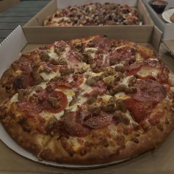 Parkside Pizza - Pizza Near Me - El Portal, California Parkside Pizza - Pizza Near Me - El Portal, California