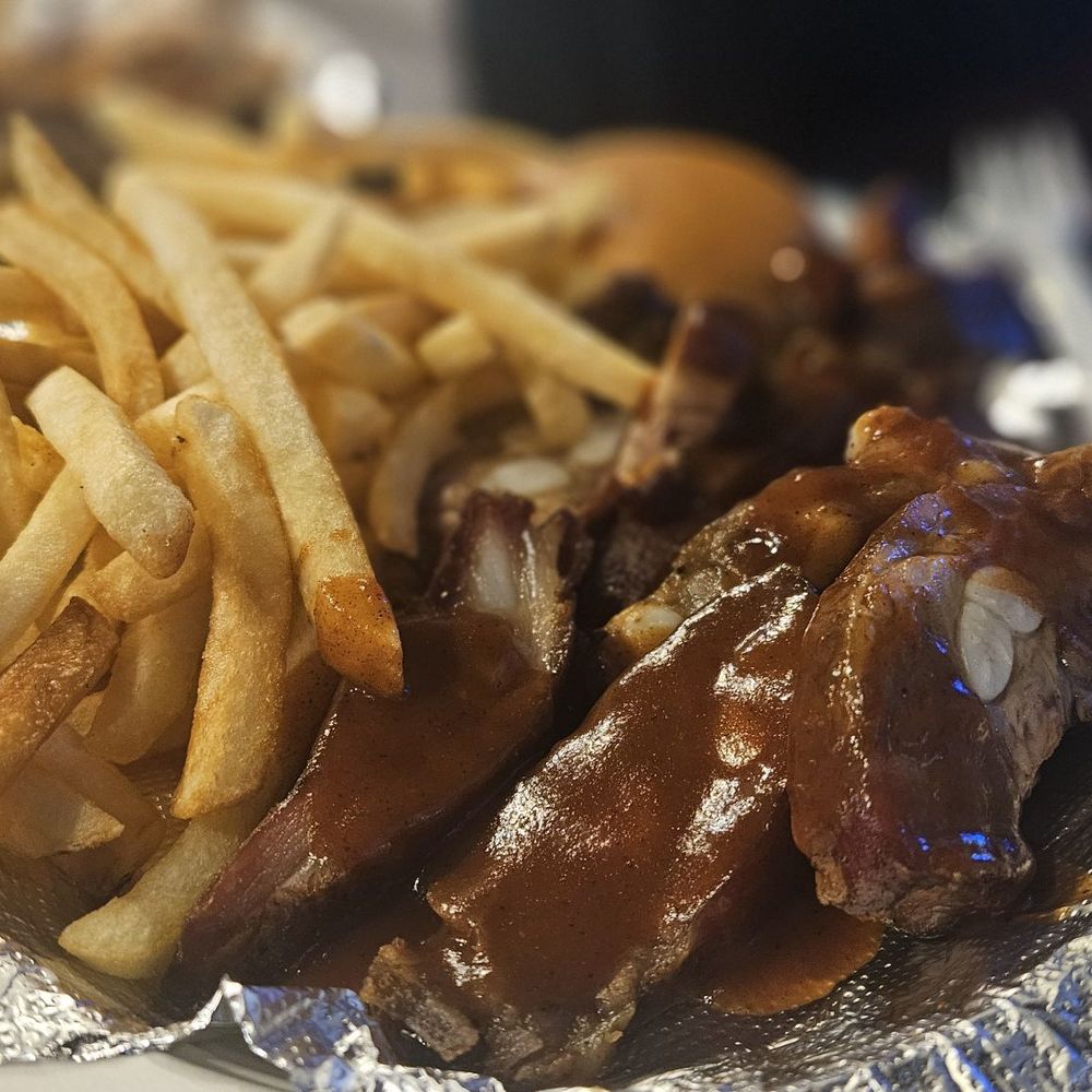 Russell's Barbecue - Rib Tip platter.... - Barbeque Near Me - Elmwood Park, Illinois Russell's Barbecue - Rib Tip platter.... - Barbeque Near Me - Elmwood Park, Illinois