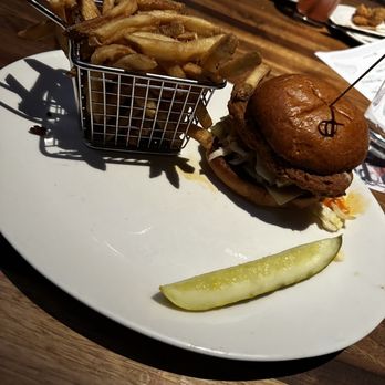 Yard House - Nashville Hot Chicken Sandwich - Bars Near Me - Glendale, Arizona Yard House - Nashville Hot Chicken Sandwich - Bars Near Me - Glendale, Arizona